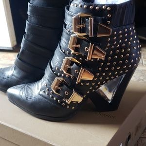 NWT Privileged black/gold studded heeled booties